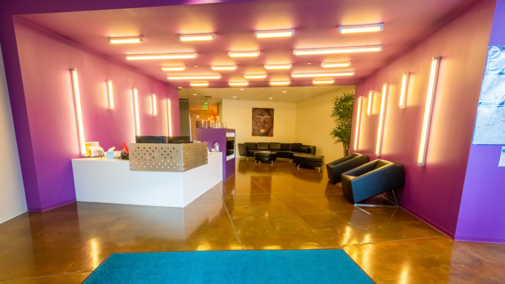 Create beautiful and trendy office spaces with cubiture in 2024. Come visit our showroom in Houston today.